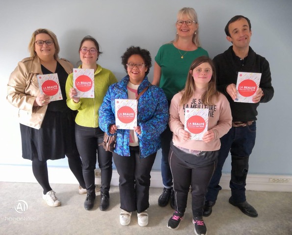 L'équipe qui a co-crée en FALC le livre La beauté dans tous ses états. 