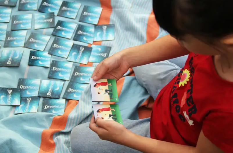 cartes du jeu Deconnexio