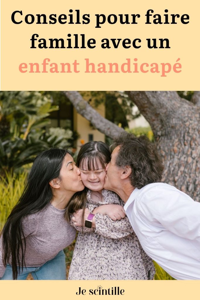 épingle pinterest montrant deux parents entourant leur fille handicapée